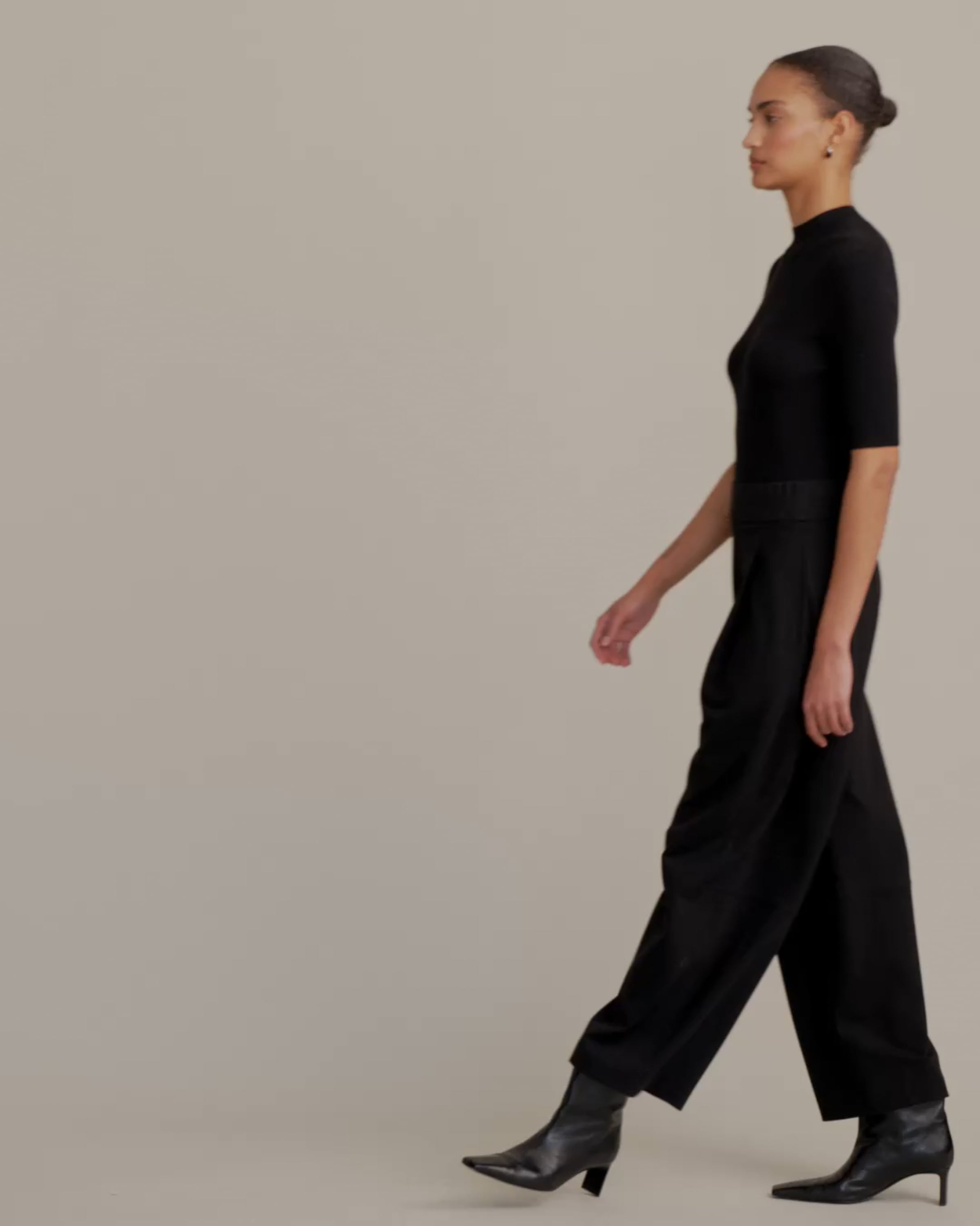 Punto Milano Walker Barrel Leg Ankle Pant