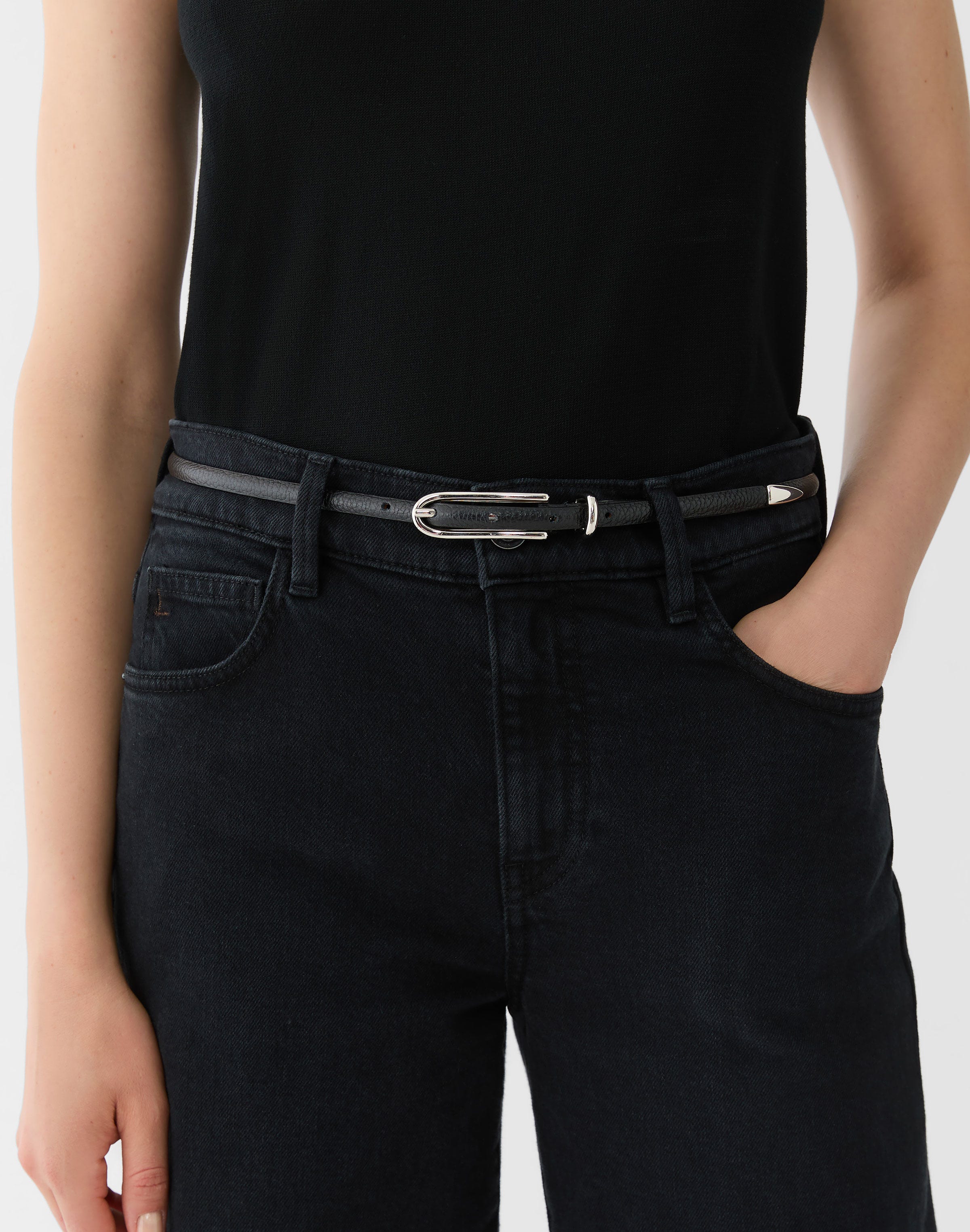 Leather Skinny Pyramid Belt