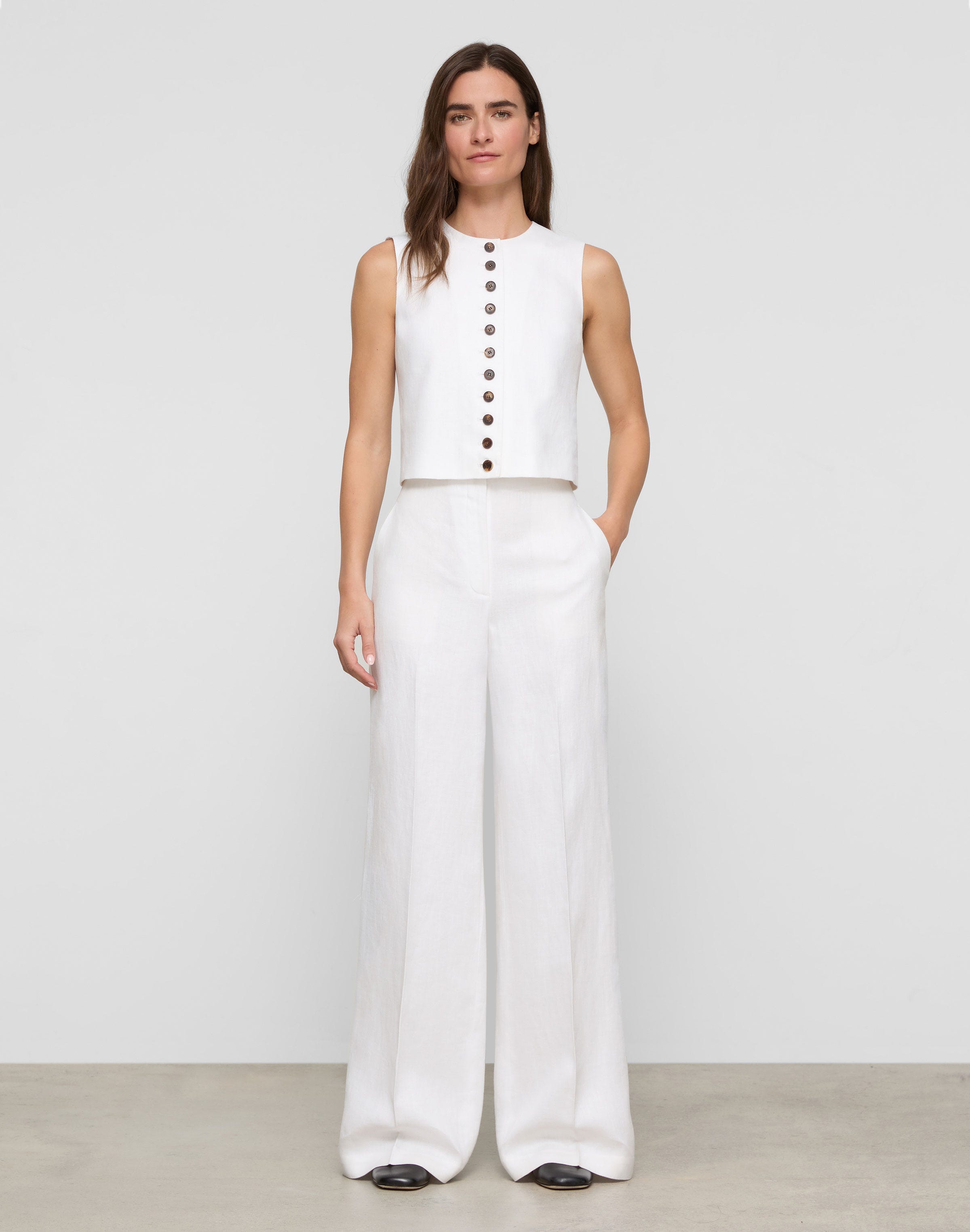 Linen Sleeveless Button Front Blouse