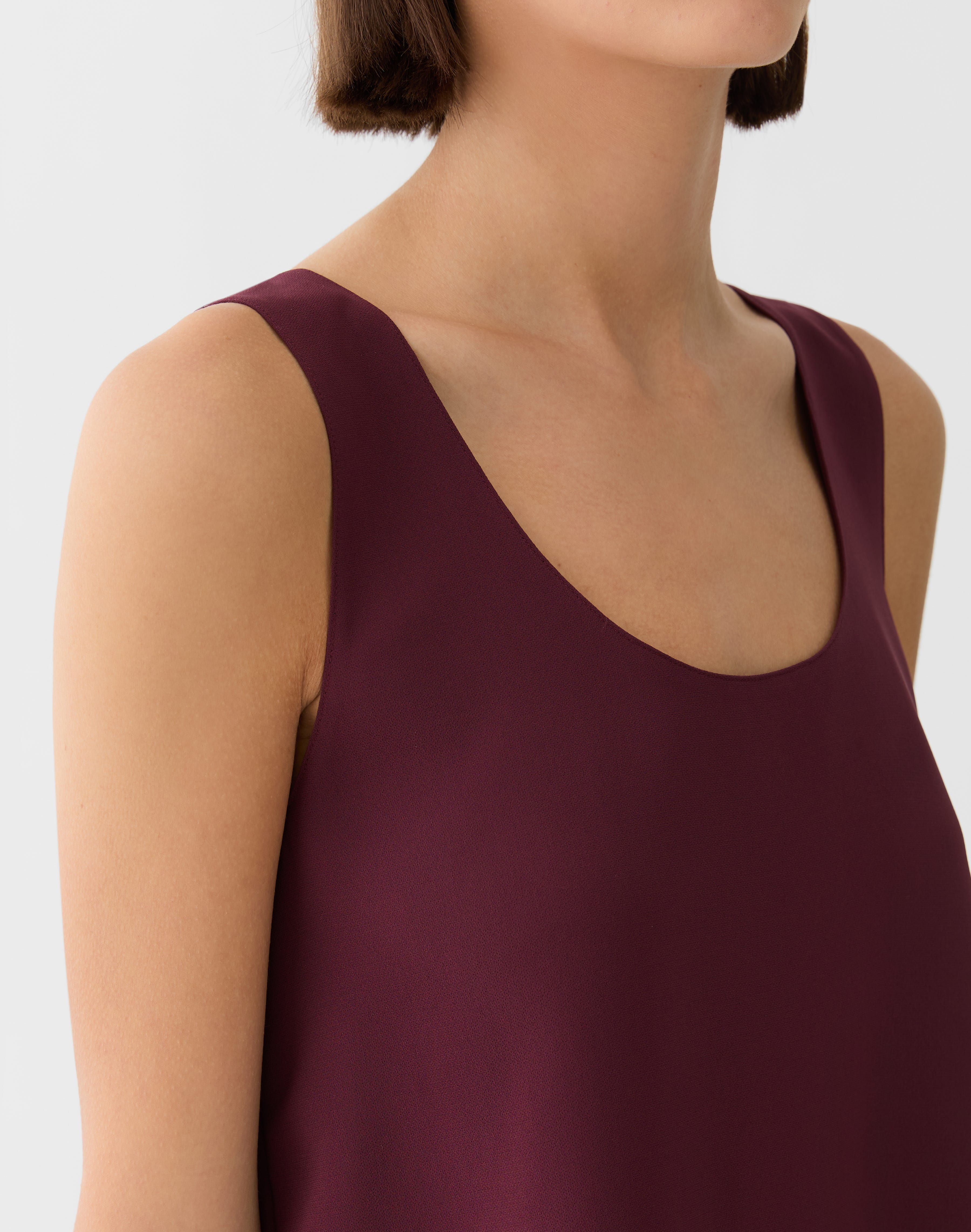 Responsible Finesse Crepe Sleeveless Blouse