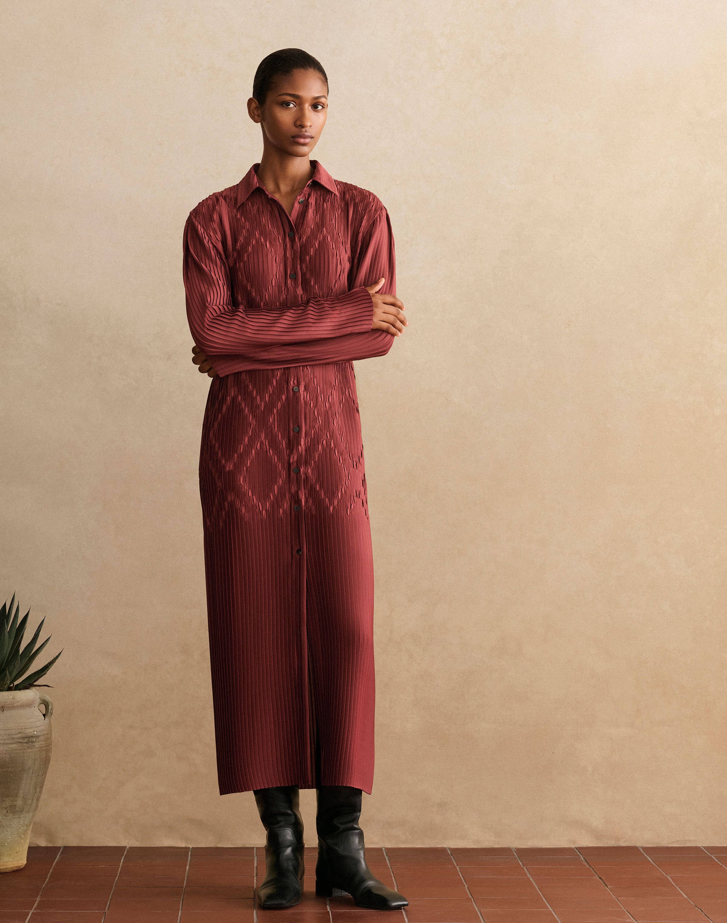 Geo Satin Plissé Belted Shirtdress