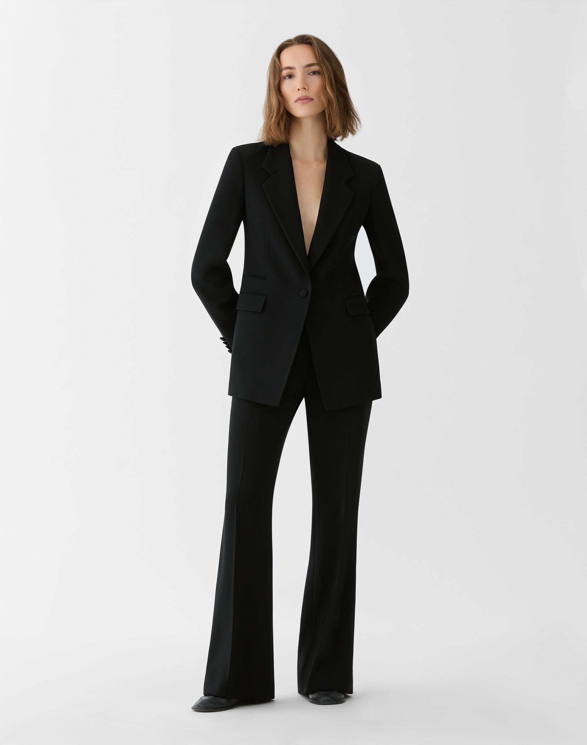 Responsible Finesse Crepe Three Pocket Blazer