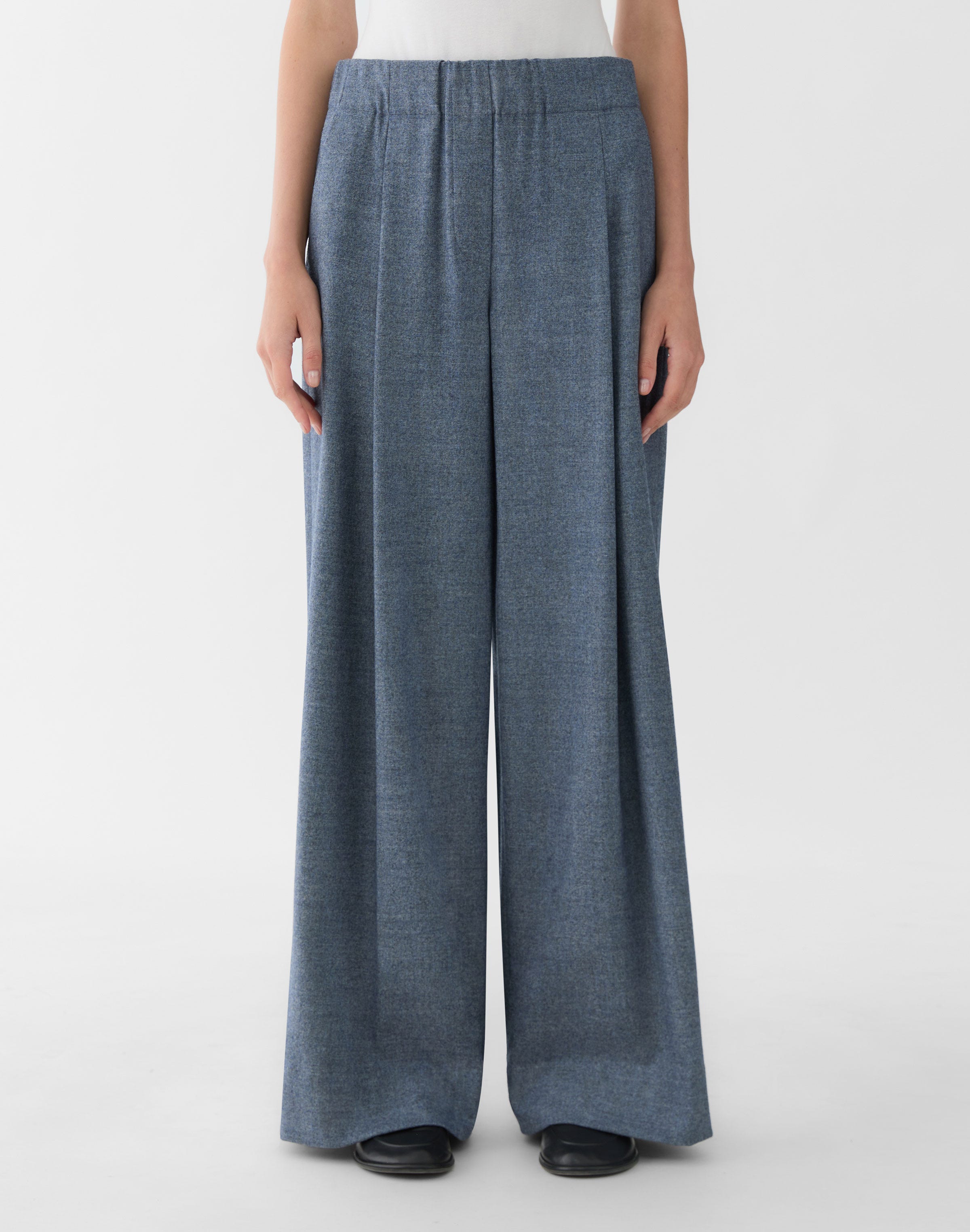 Denim-Effect Wool-Cashmere Flannel Astor Wide Leg Pant