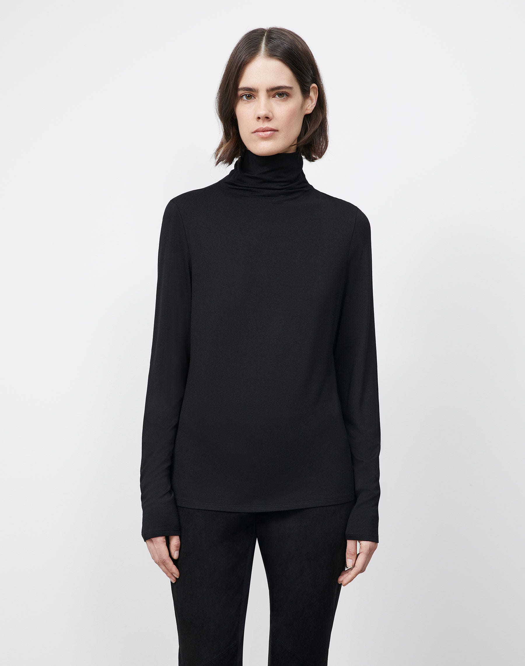 Nouveau Jersey Turtleneck