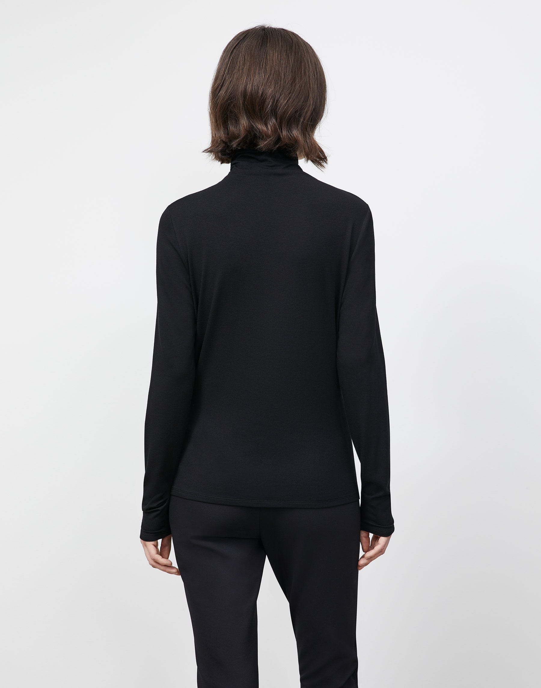 Nouveau Jersey Turtleneck